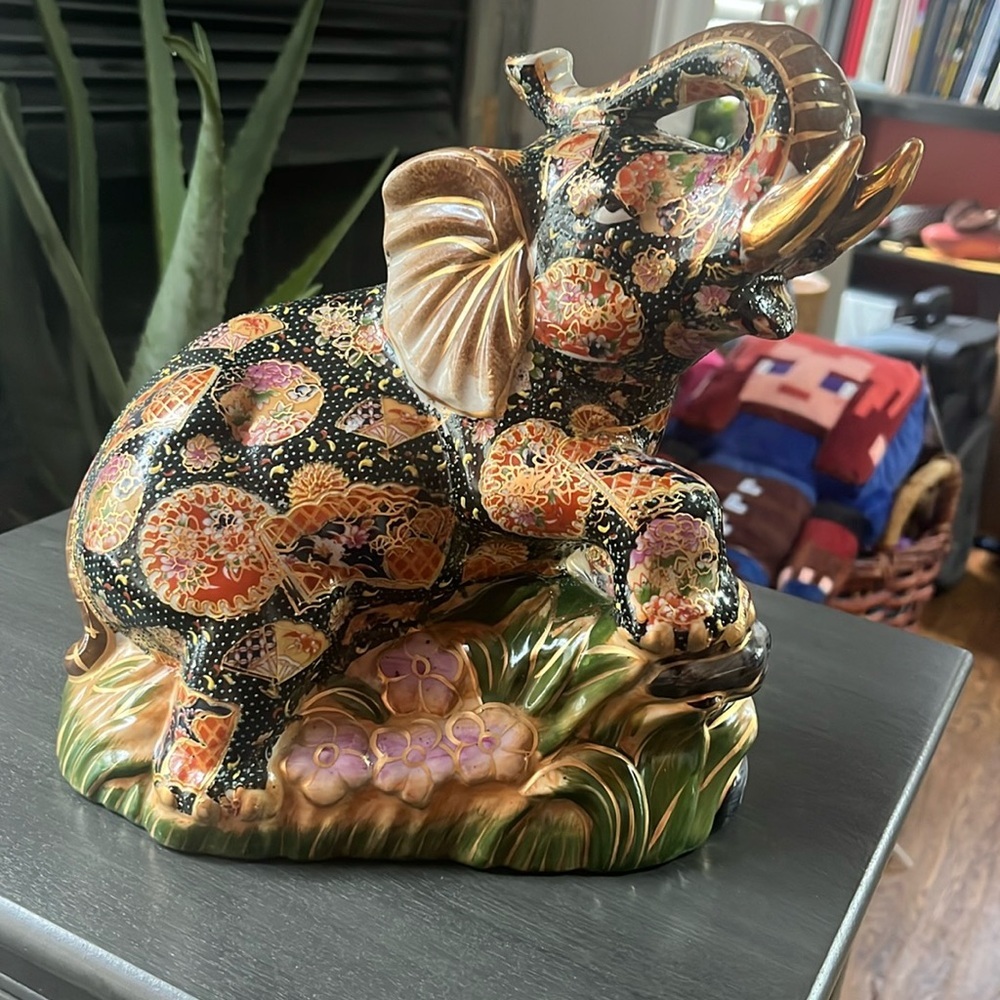 Satsuma Elephant Statue - Asian Elephant Statue - Asian Décor
